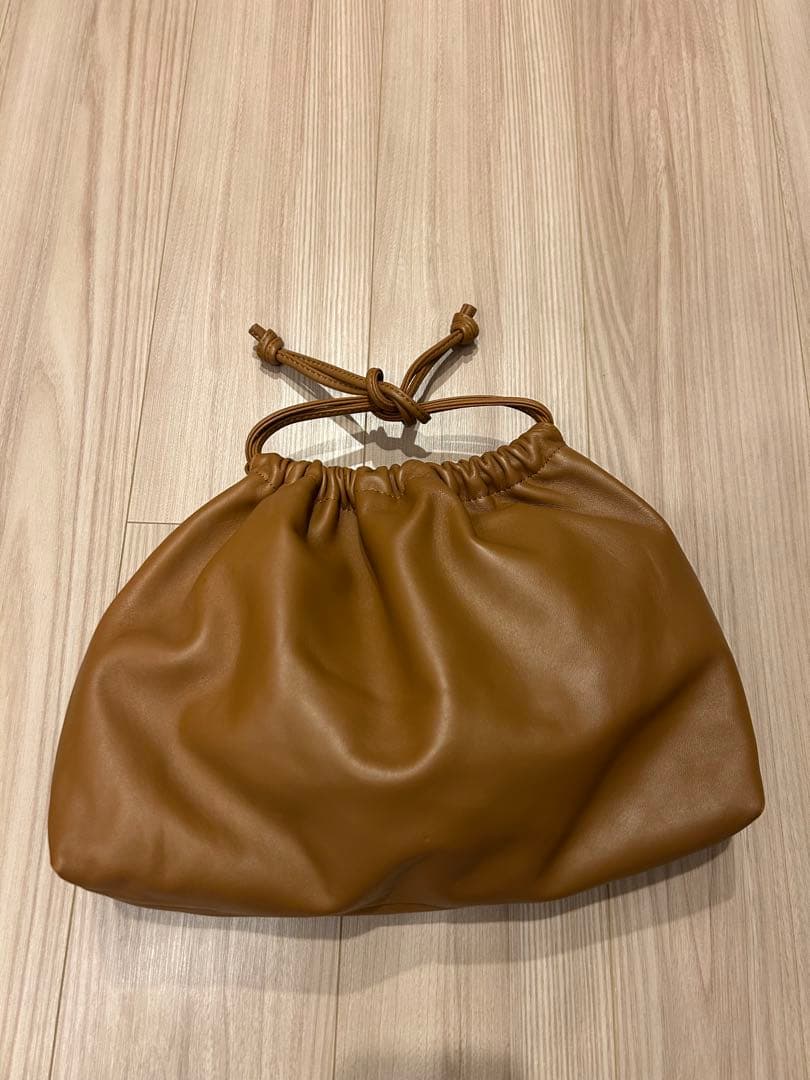 クラッチバッグ　ドローストリング ショルダーバッグ　　CELERI