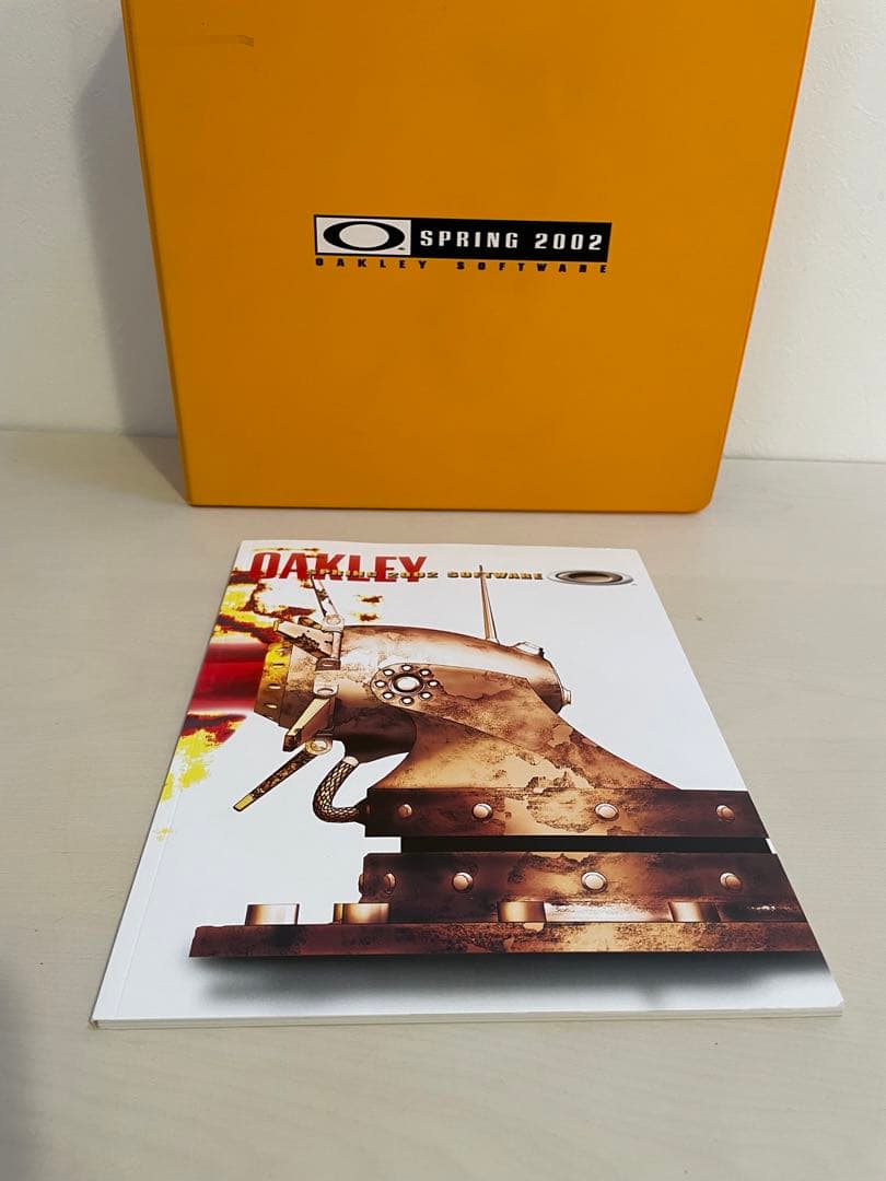 ミ*ん様 OAKLEY オークリー 非売品　セールスマン用カタログ