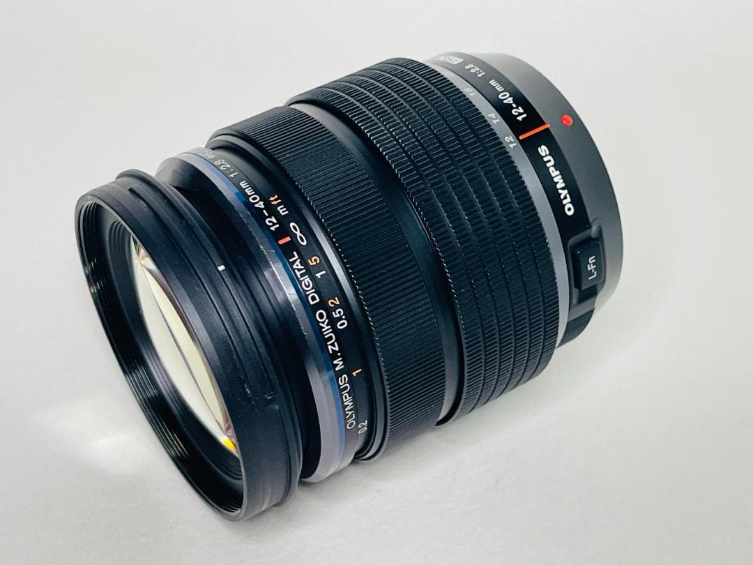 オリンパス OLYMPUS M.ZUIKO 12-40mm f2.8 PRO