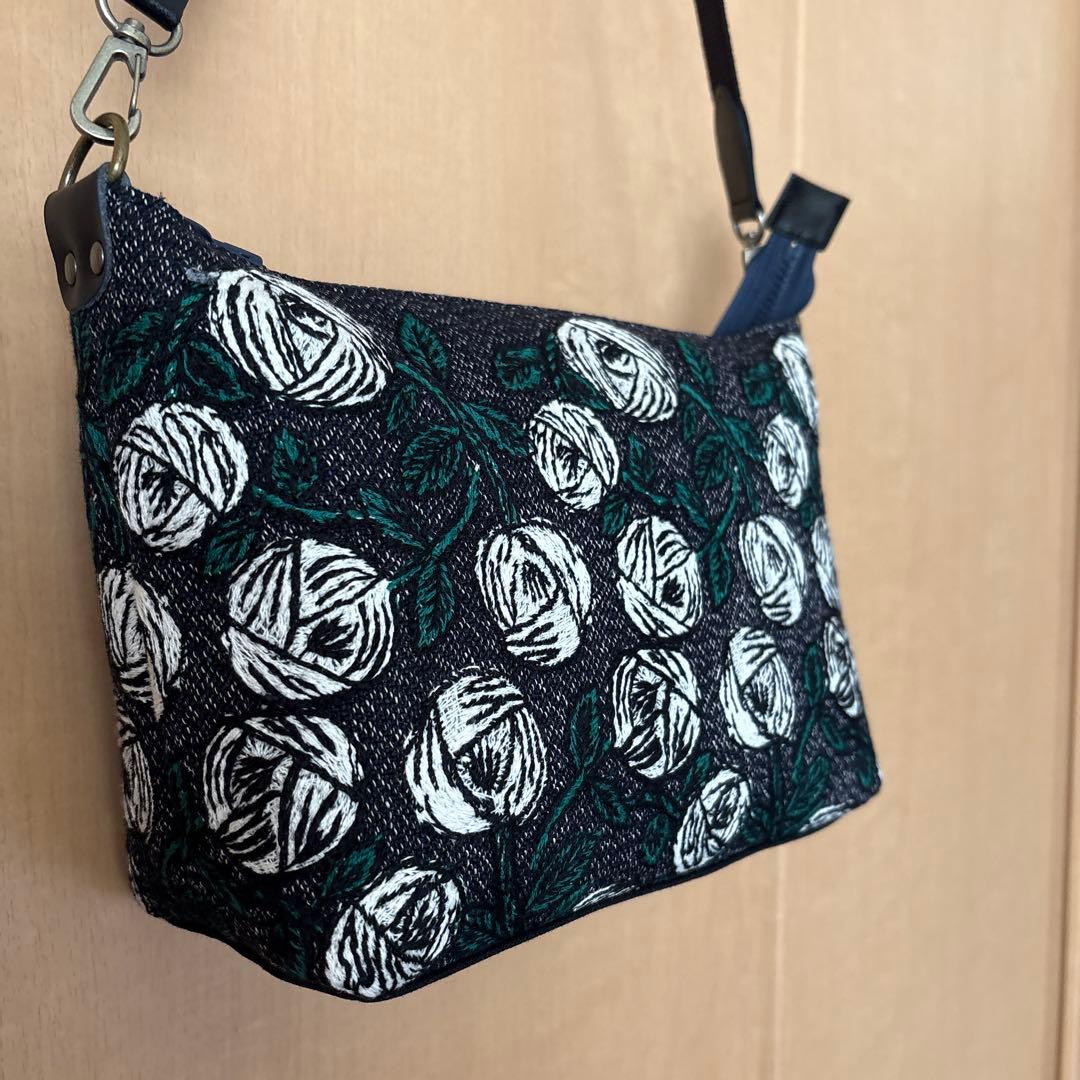 ハンドメイド　ふっくらショルダーバッグ　ミナペルホネン　rosy