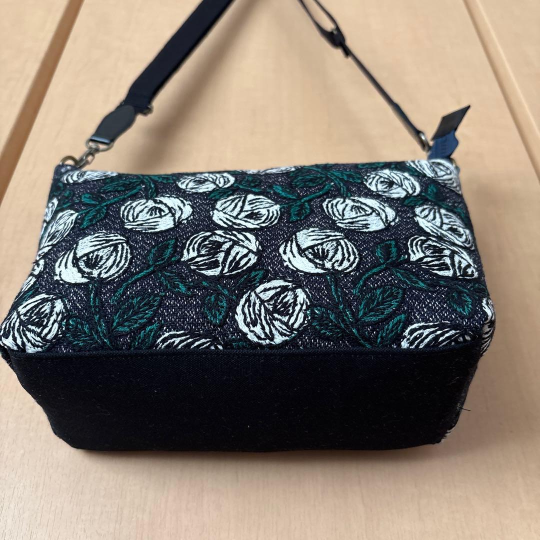 ハンドメイド　ふっくらショルダーバッグ　ミナペルホネン　rosy