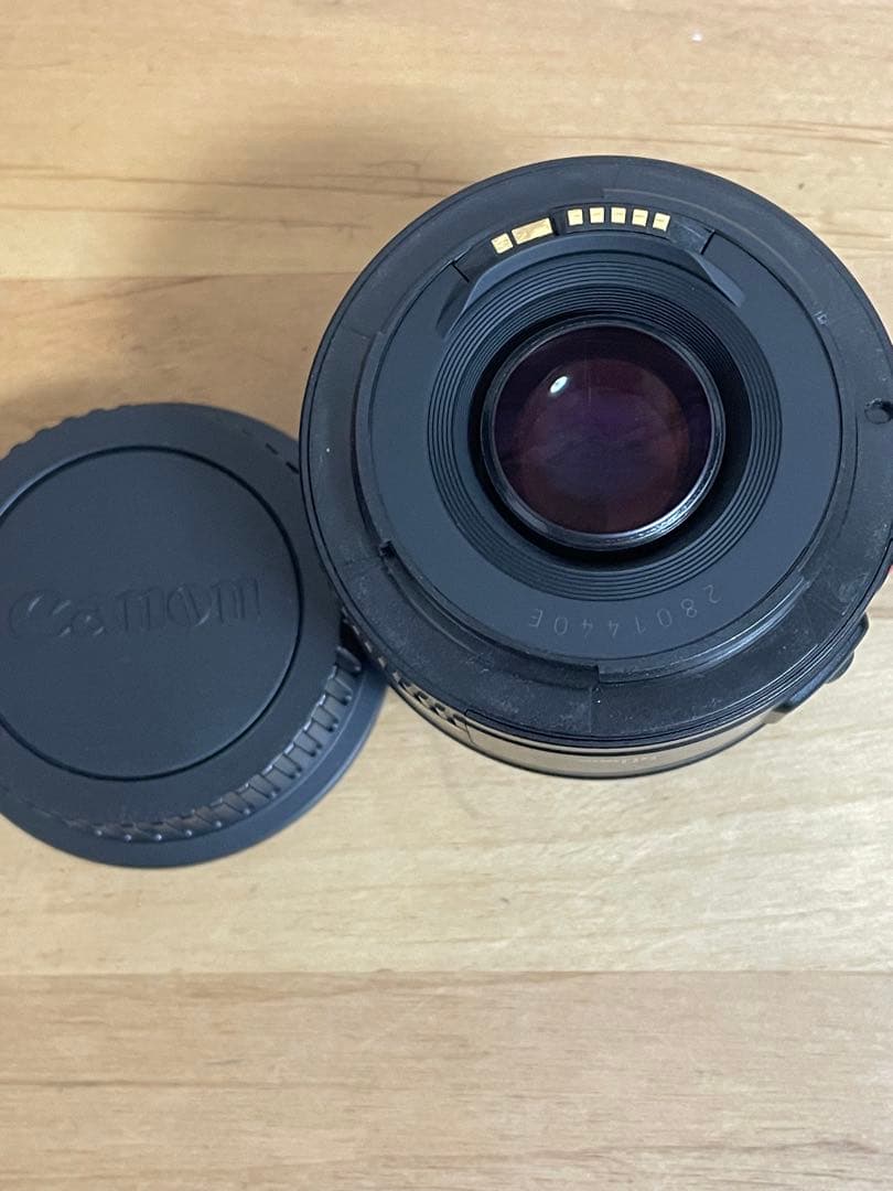 値下げ美品　キャノンCanon EF 50mm f/1.8 II レンズ　袋付き