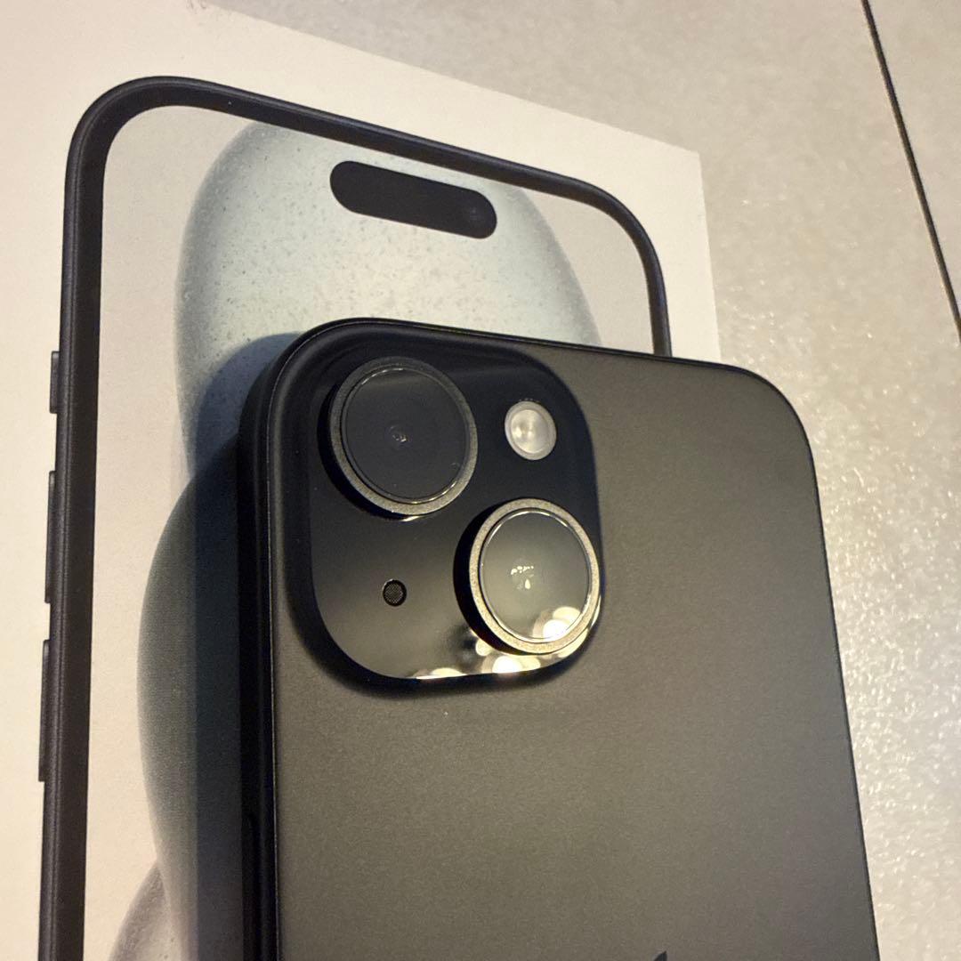 【使用少】iPhone15 128GB バッテリー96% 箱・充電器付 サブ機