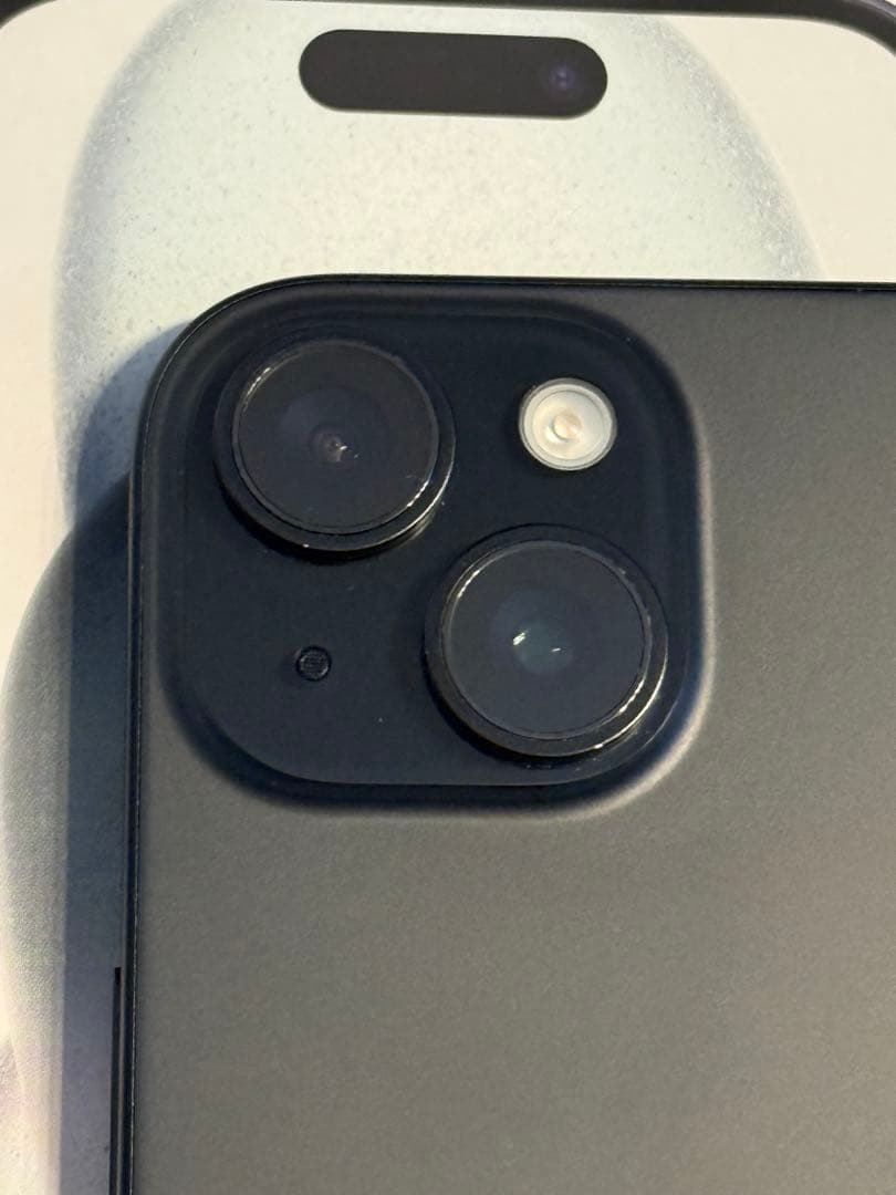 【使用少】iPhone15 128GB バッテリー96% 箱・充電器付 サブ機