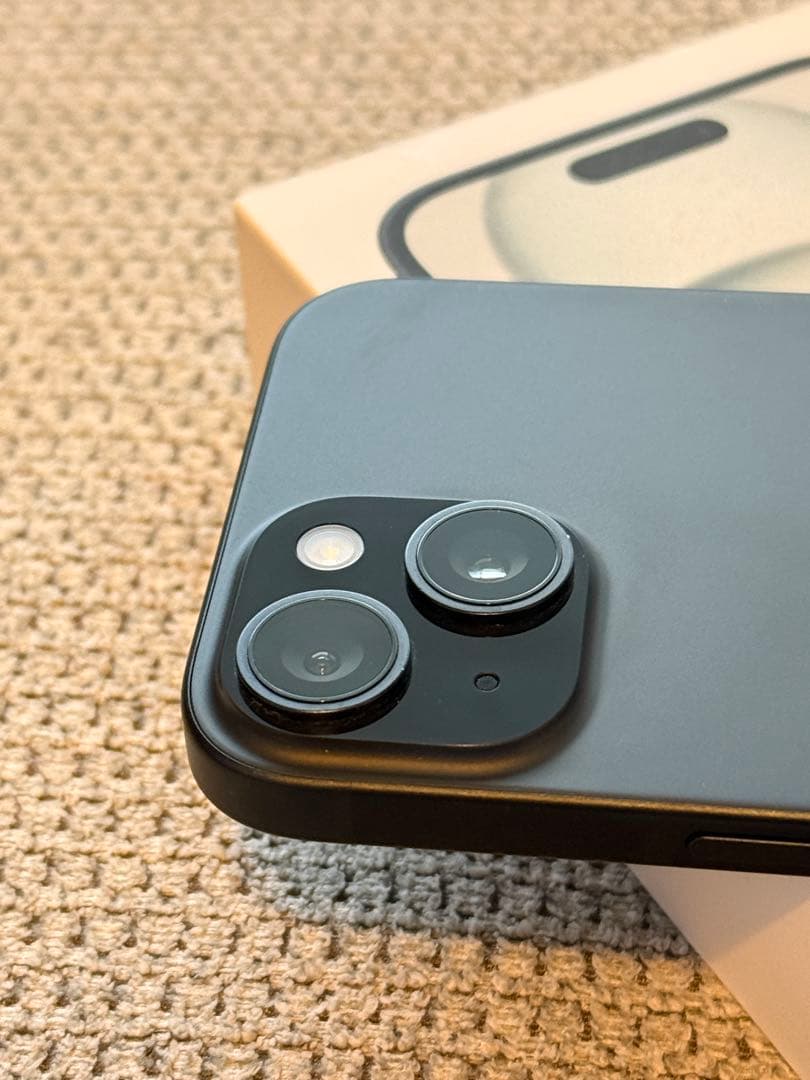 【使用少】iPhone15 128GB バッテリー96% 箱・充電器付 サブ機