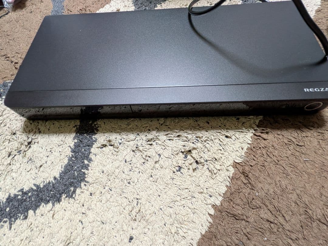 即購入⭕ REGZA DBR-T2010 ブルーレイレコーダー 本体とリモコン