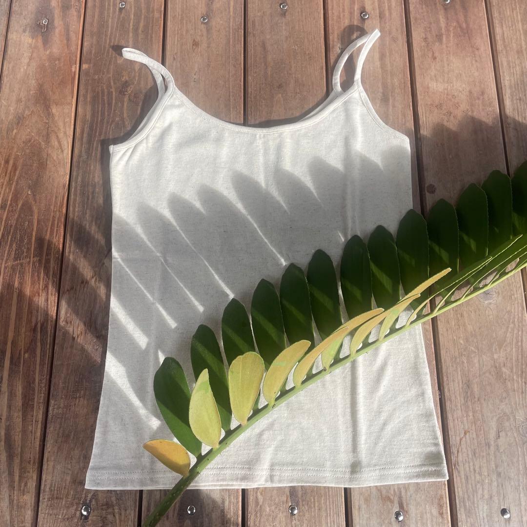 再販✨大人気定番✨ヘンプコットン　カップイン キャミソール【生成り】パット付属