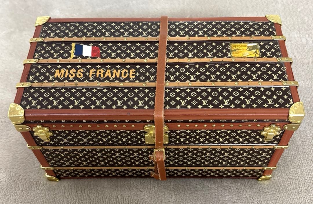 【ノベルティ】 Louis Vuitton ルイヴィトンモノグラム　オブジェ