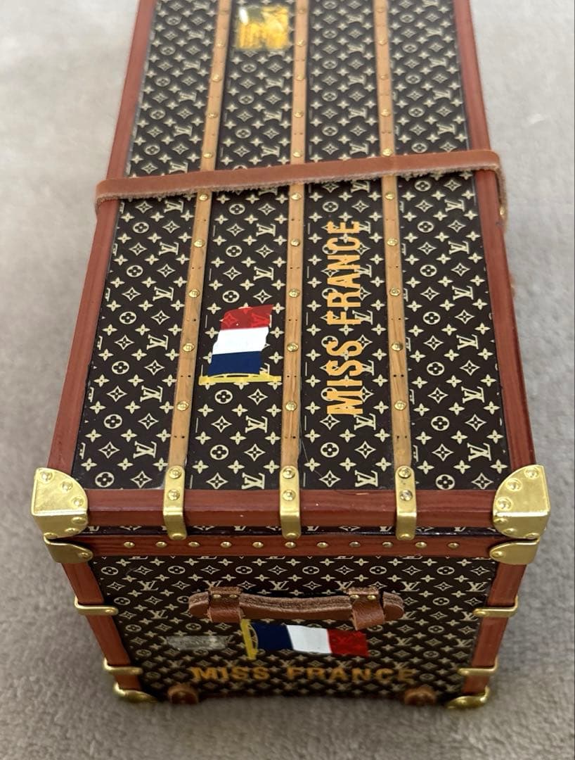 【ノベルティ】 Louis Vuitton ルイヴィトンモノグラム　オブジェ