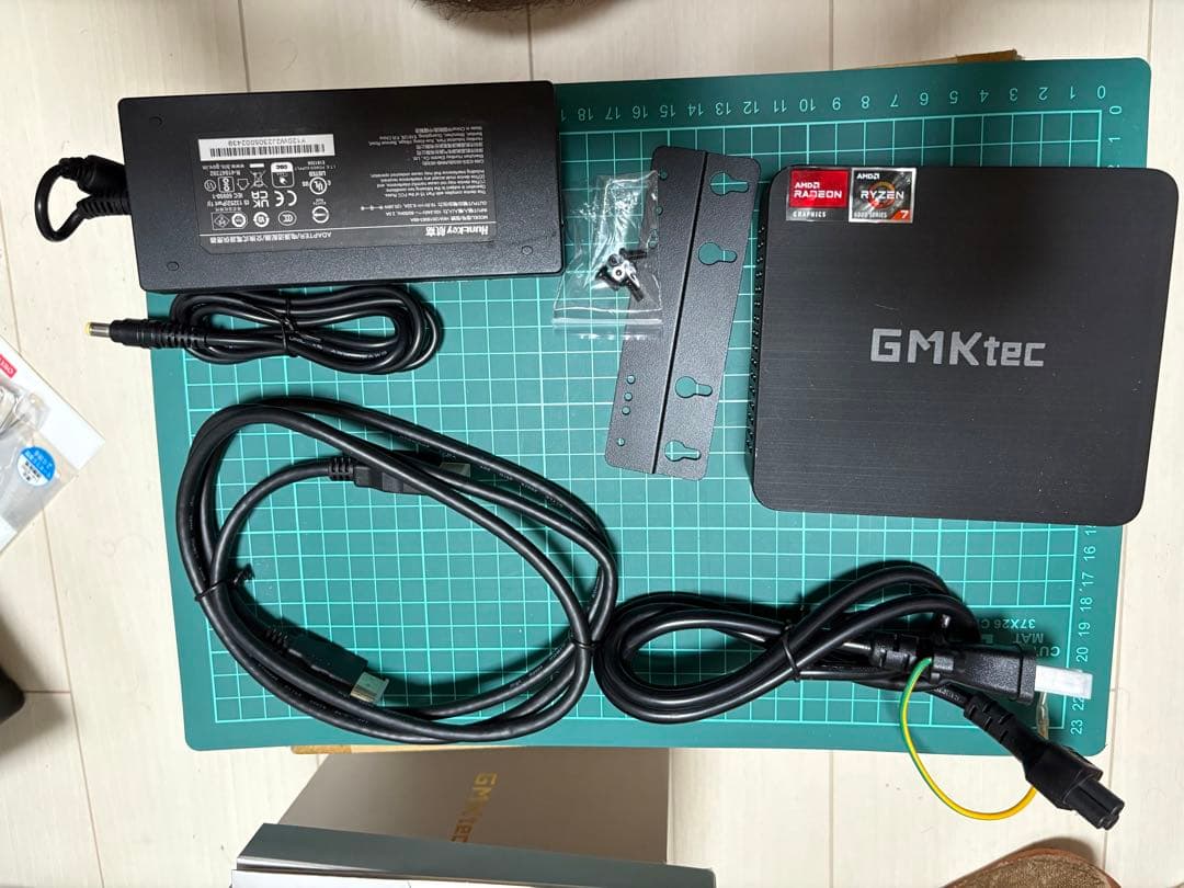 GMKtec ミニPC AMD Ryzen 7 6800H