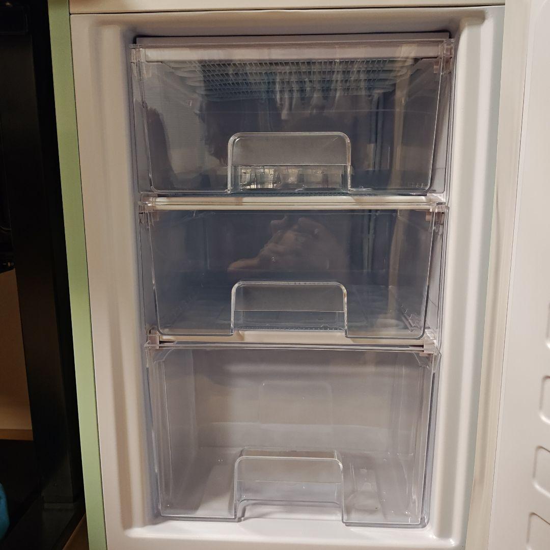 土日限定セール！【新生活応援】レトロかわいい冷蔵庫 130L 2024年製