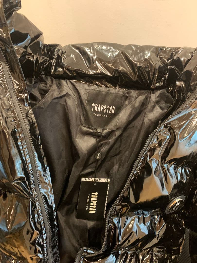 Trapstar ダウンジャケット ブラック 光沢 Mサイズ