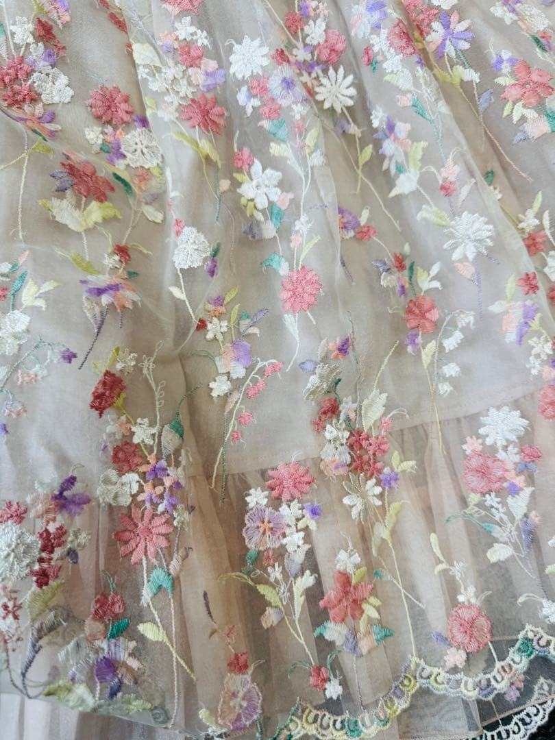 TOCCAトッカ総刺繍ワンピースのみサイズ160卒業式入学式メゾピアノ好き