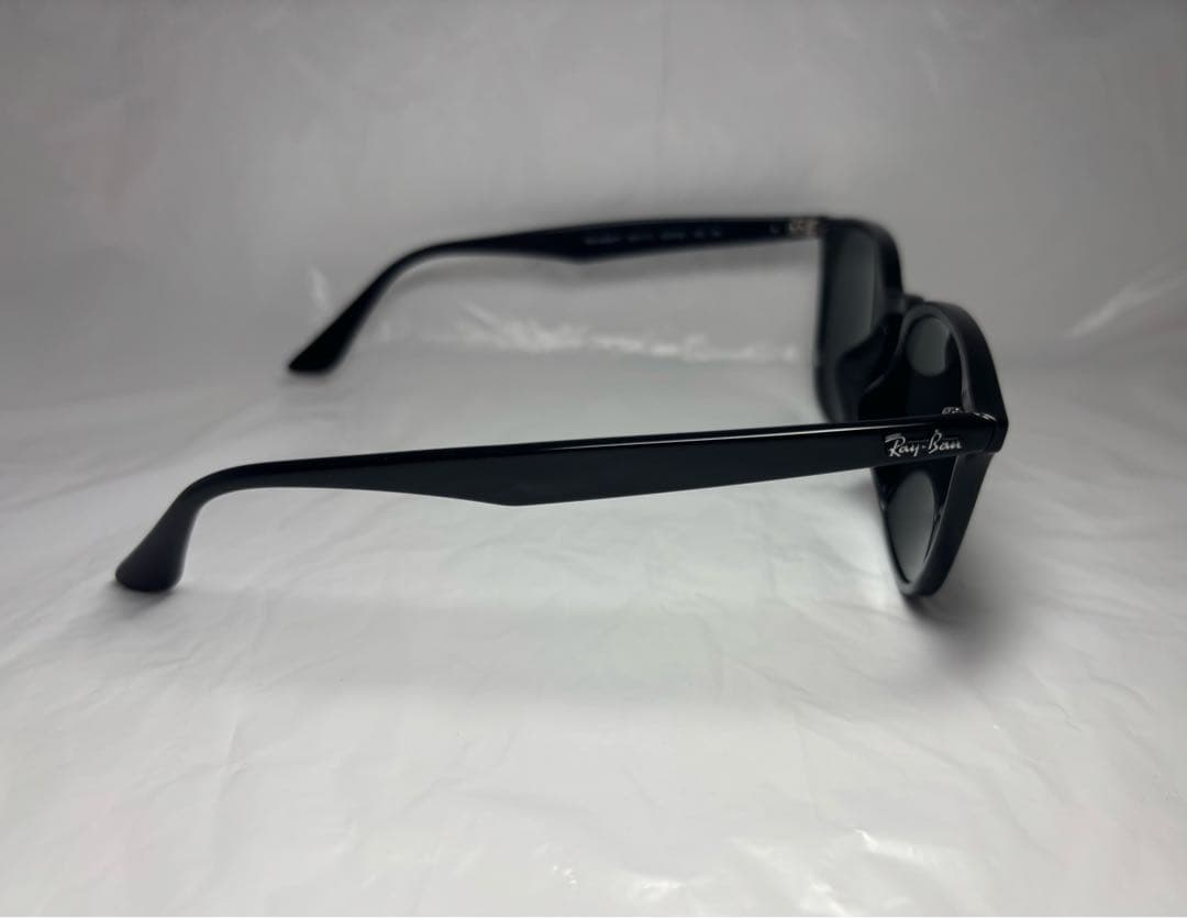 美品　正規品　RB4258-F レイバン　Ray-Ban サングラス ケース付き