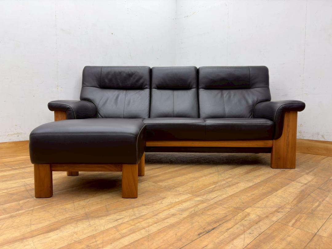 T7710☆展示品☆karimoku☆カリモク☆本革3人掛けソファ＆オットマン