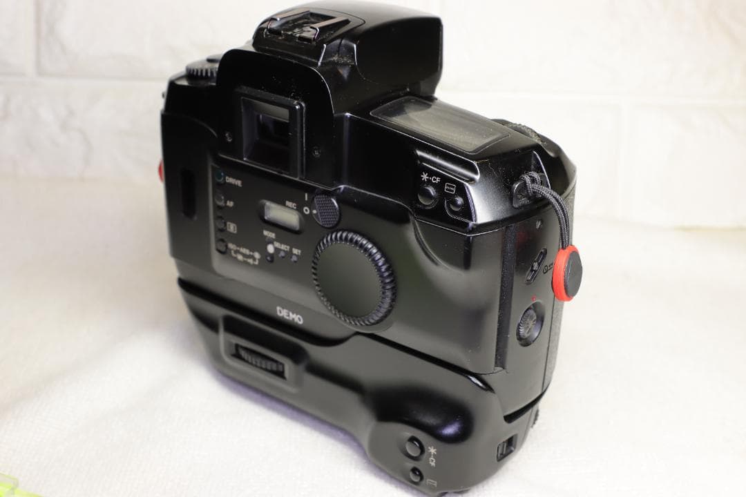 Canon EOS-5QD デモ機【世界初の視線入力機】380EX・VG10