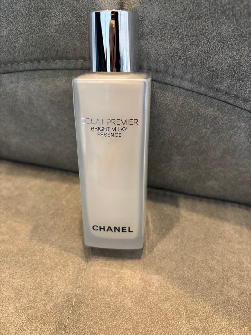 CHANEL新品未使用！エクラ プルミエ ブライト ミルキー エッセンス送料無料