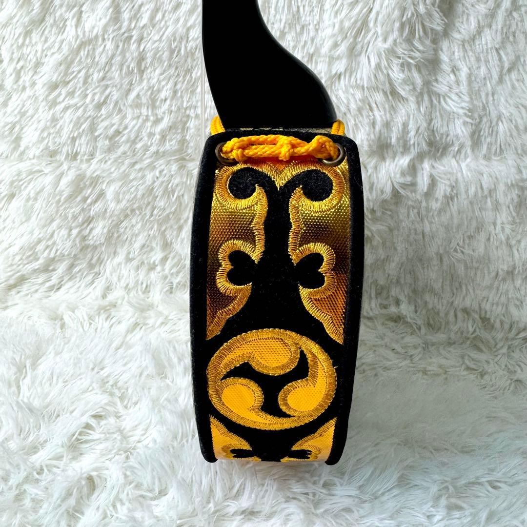 ●沖縄三線 サンシン● 人工皮張り 高級三線 ケース付