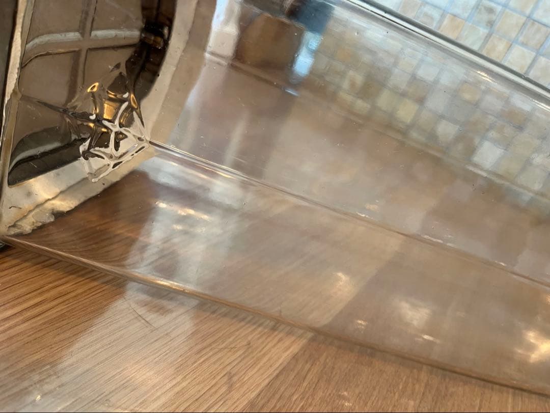 陳列ガラス容器