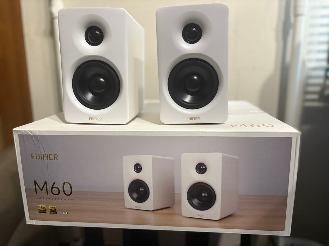 【ほぼ未使用】EDIFIER M60 ホワイト スピーカー
