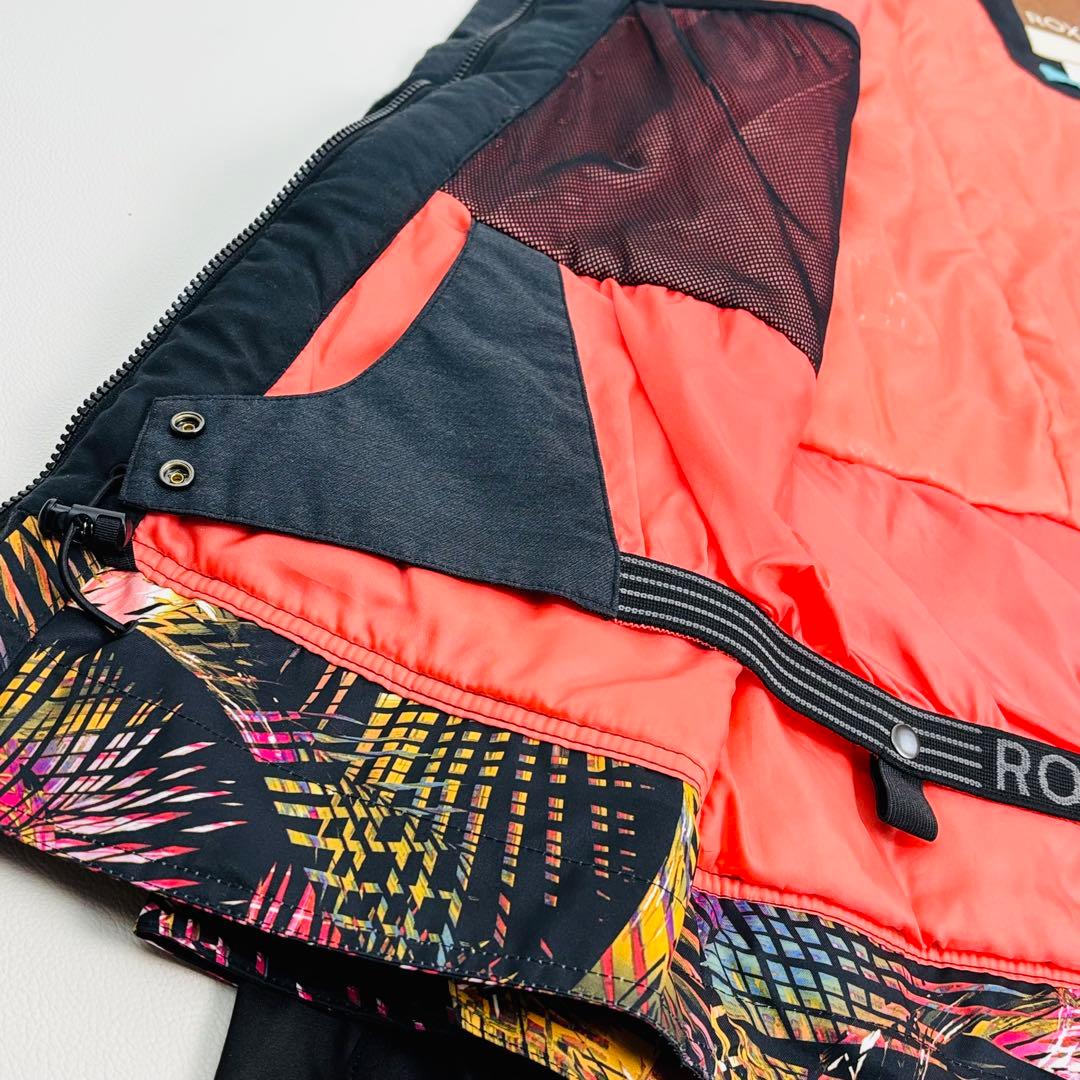 2477【極美品】ROXY ロキシー 上下セット スノボウェア 総柄 ブラック