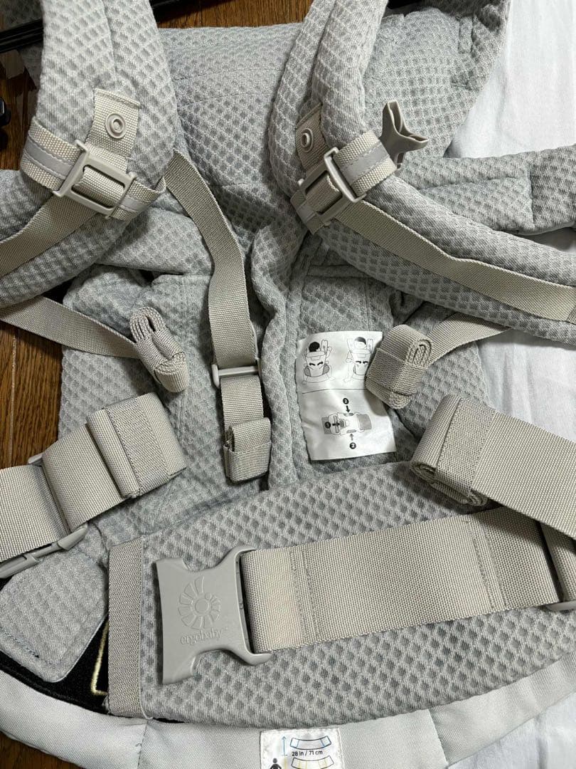 【極美品‼️】エルゴベビー オムニ ブリーズ パールグレー「ポーチ未使用‼️」