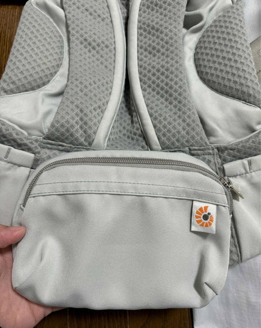 【極美品‼️】エルゴベビー オムニ ブリーズ パールグレー「ポーチ未使用‼️」