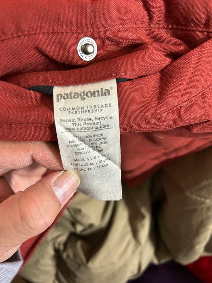 Patagonia リバーシブルダウンベスト