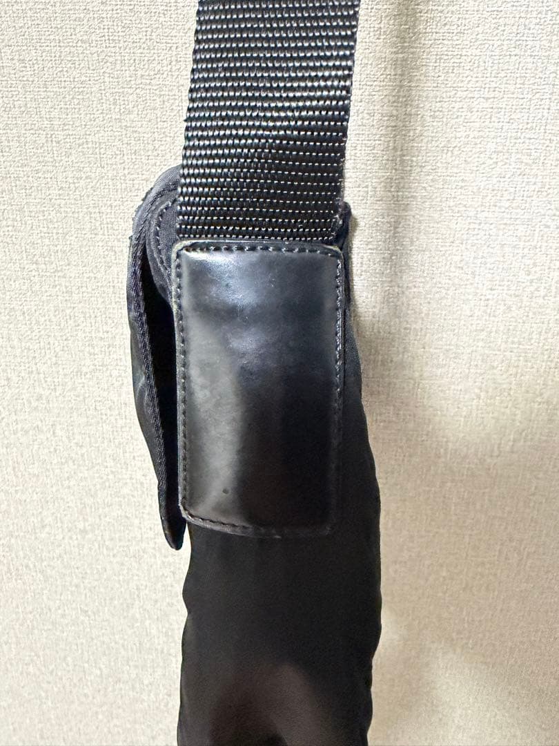 V*様 プラダナイロンショルダーバッグ