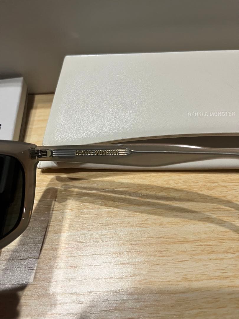 Zs96⭐︎Gentle monster HUE-BRC10 gray