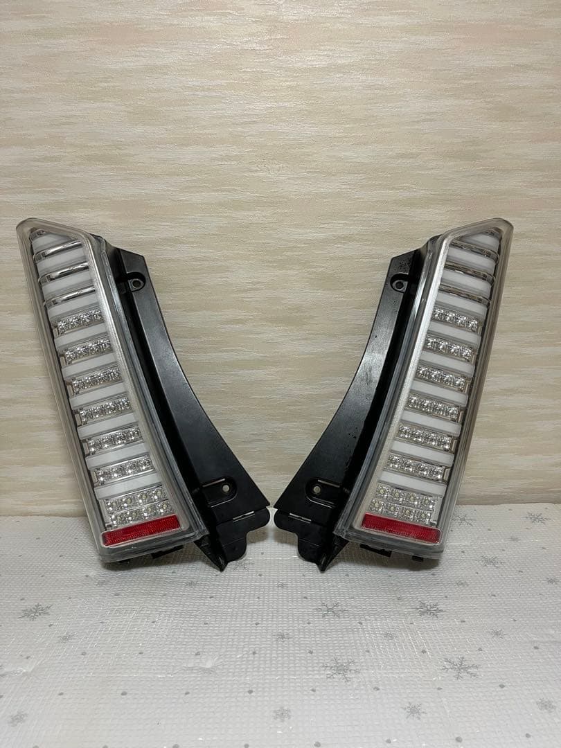 球切れ無し N-BOX フル LEDテール クリスタルアイ