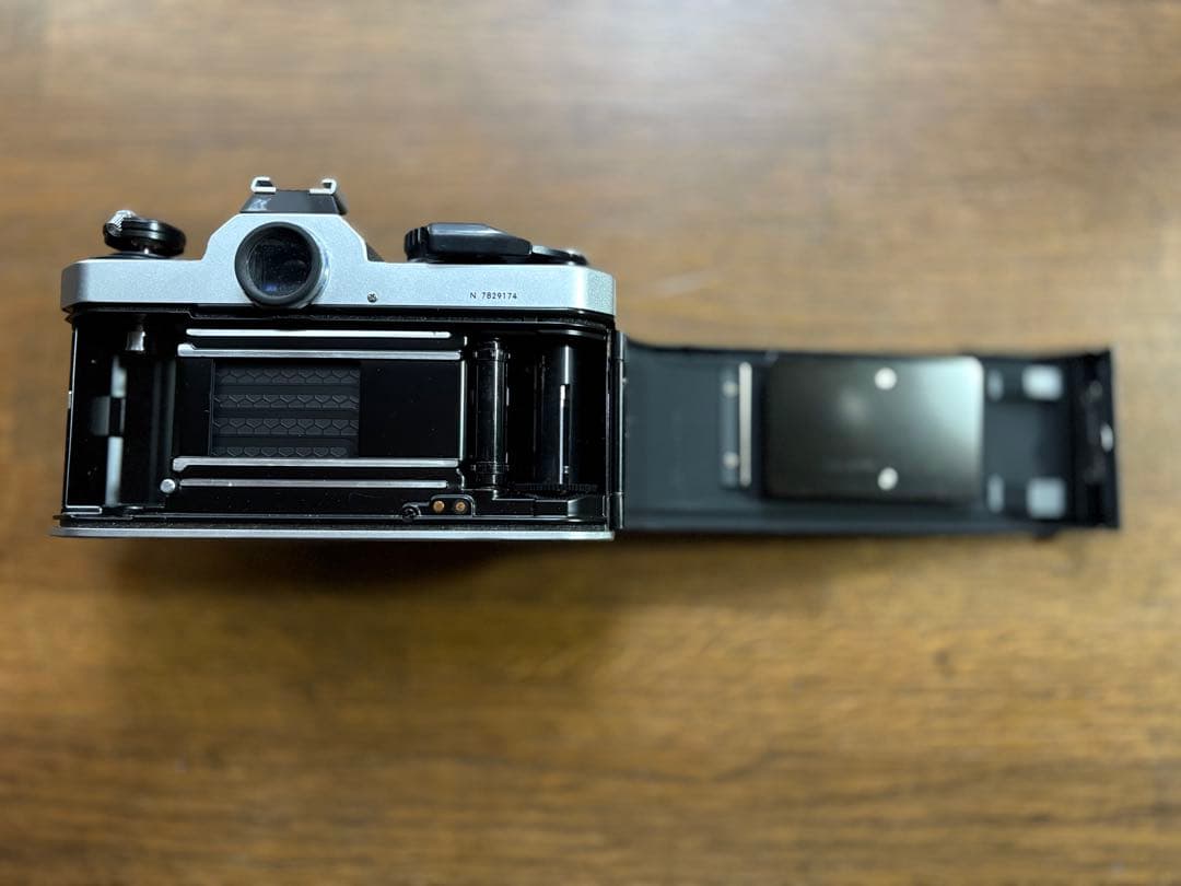 Nikon new FM2 （ハニカムチタンシャッター幕）シルバー 美品