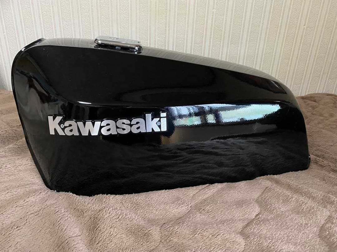 ゼファー400用FXタンク