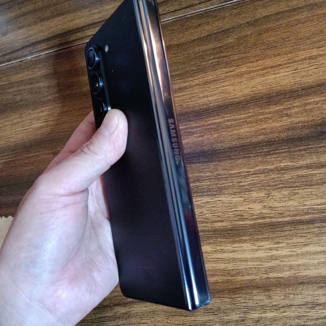 スマートフォン本体 Galaxy Z Fold5 (RAM12GB ROM256GB)