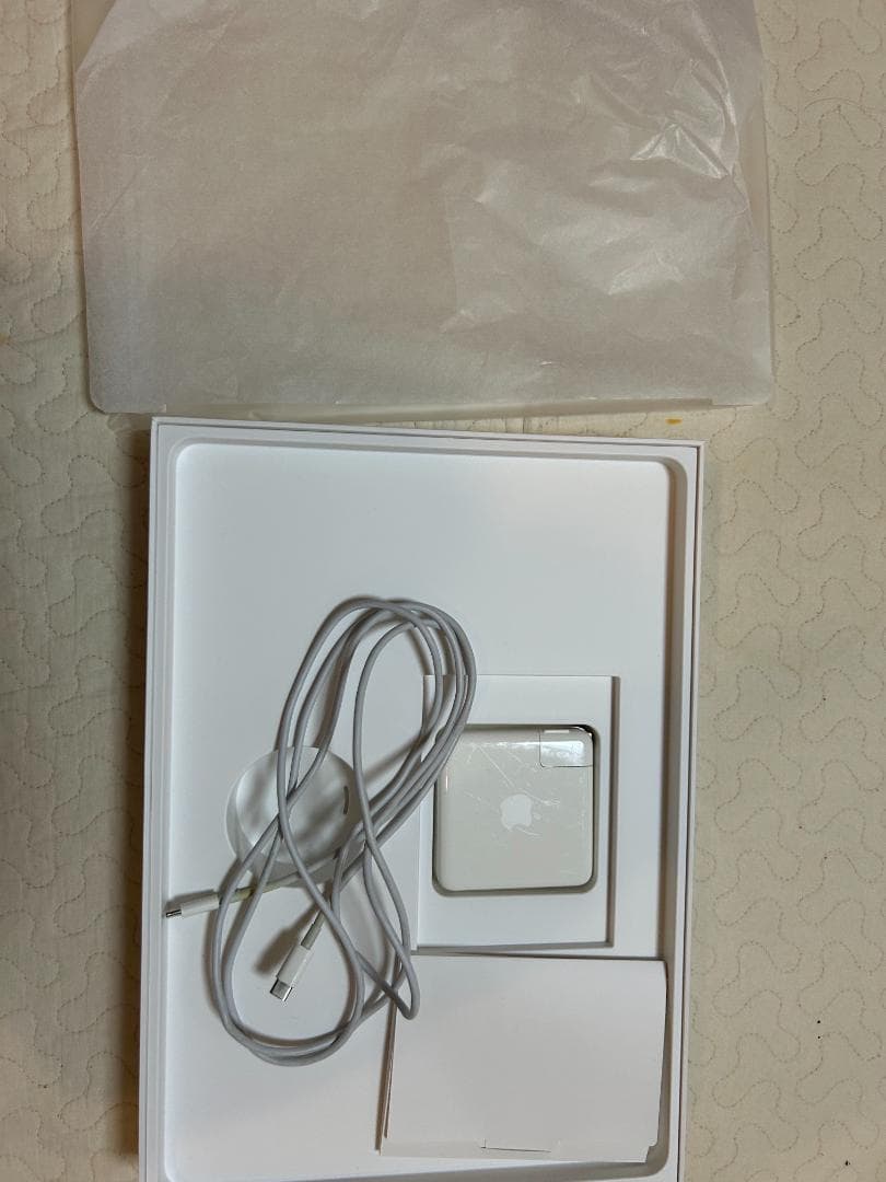 MacBook Pro 2019 Core i9 充電75回