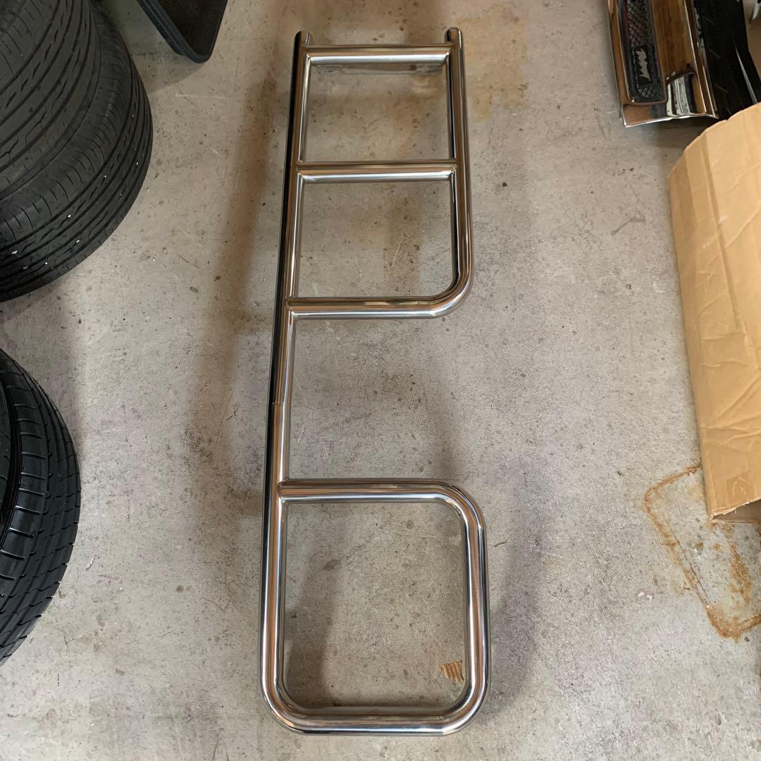 ミツビシ　三菱　デリカD5 リアラダーステー付き　中古品