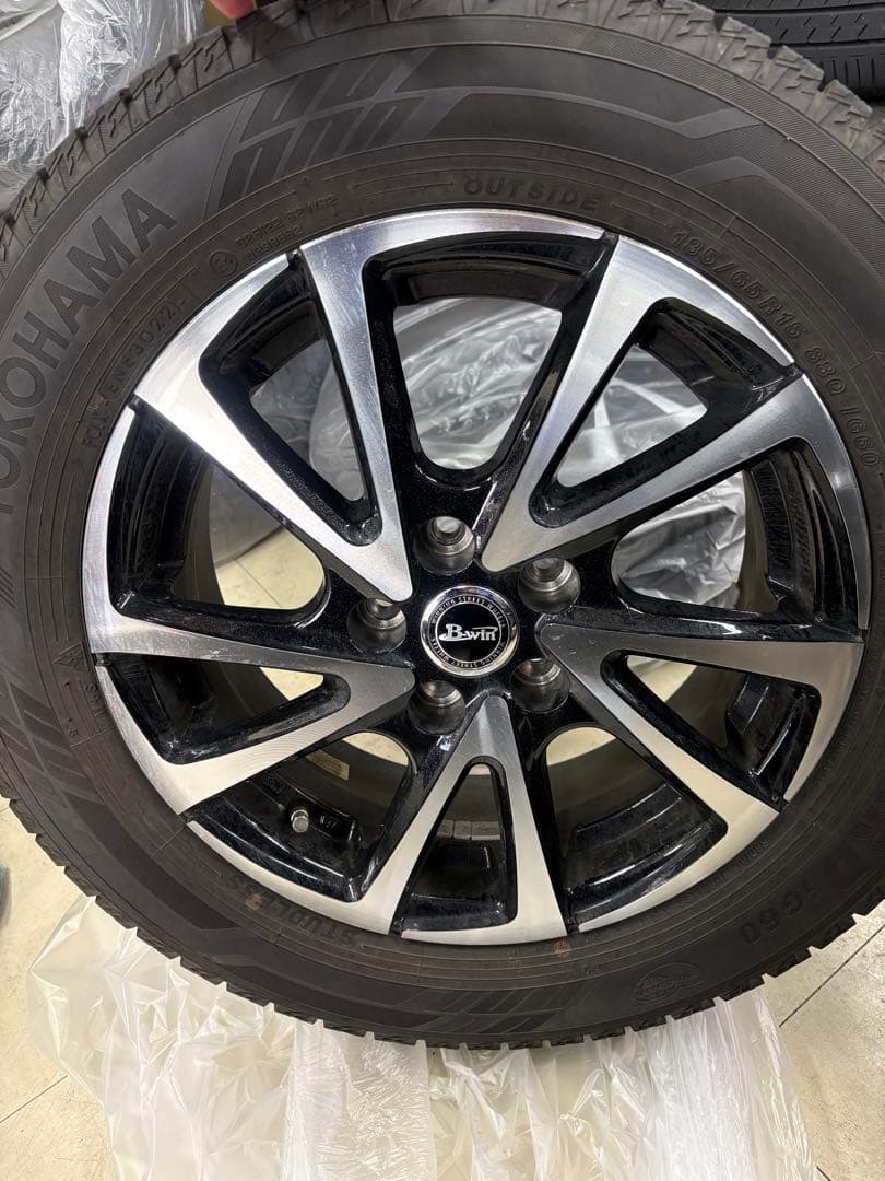 Yokohama 15インチ スタッドレスホイール4本セット