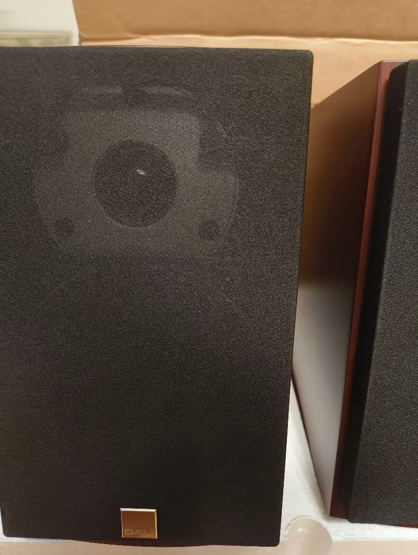 最終値引★新品未使用DALI MENUET MR ダリメヌエットロッソスピーカー