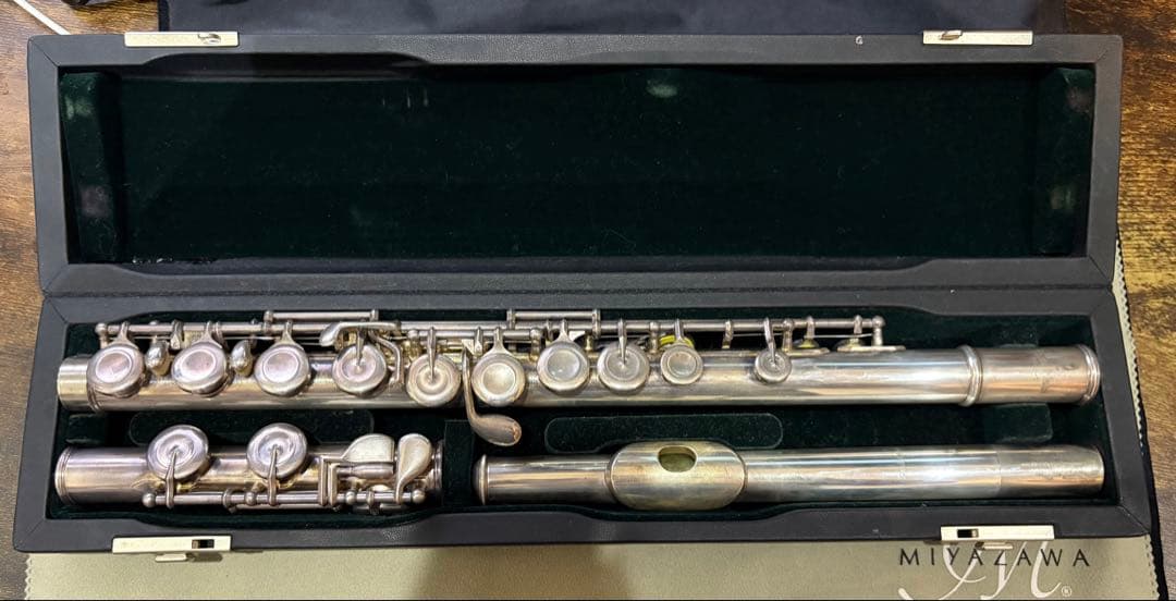 Pearl PF-525 リッププレート銀製フルート