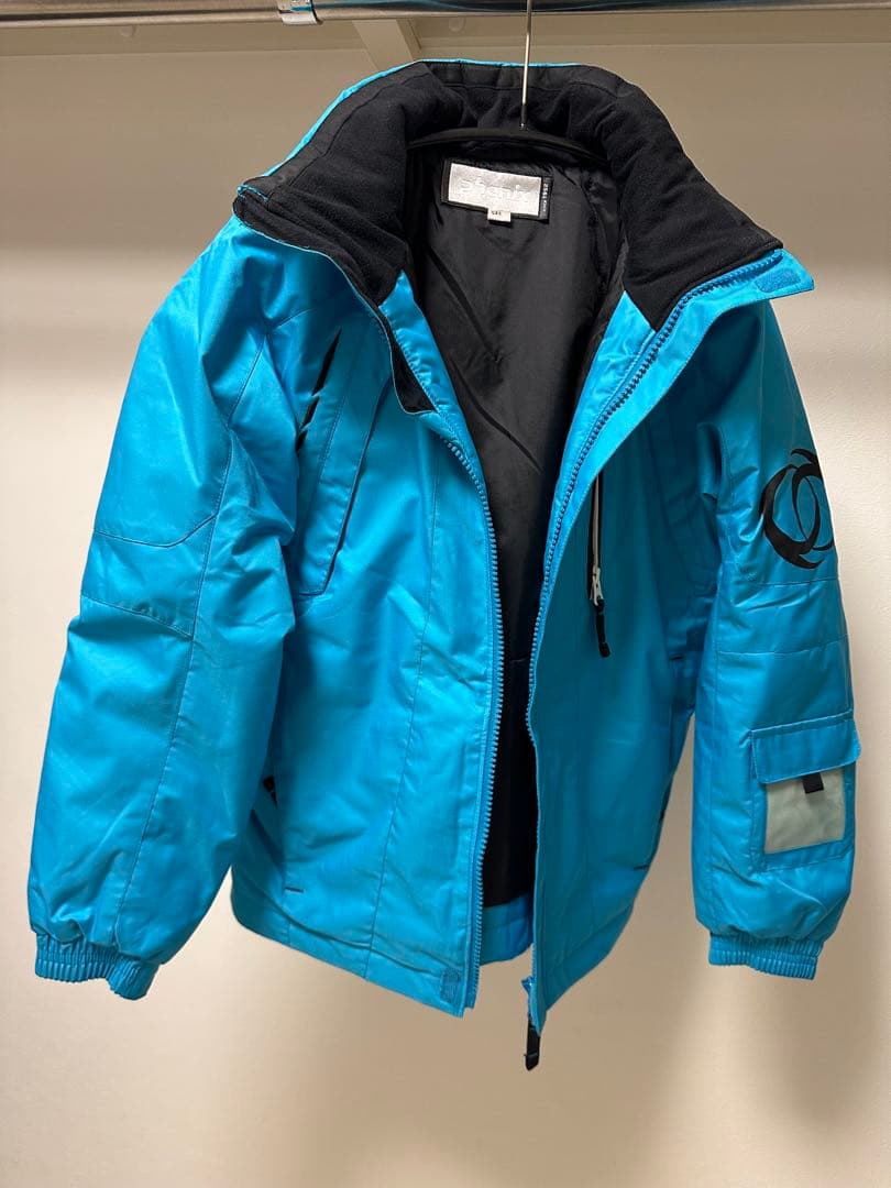 【phenix】 スキーウェア 上下　ジュニア140 上下ともサイズ調整機能付き