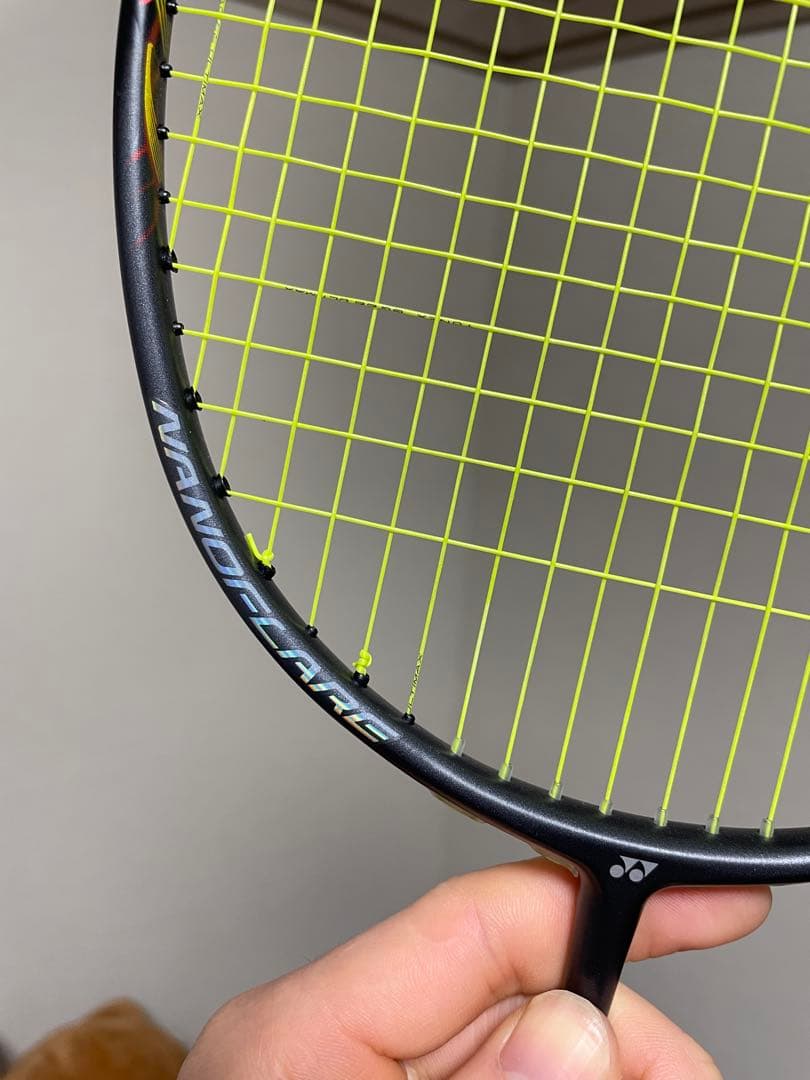 ナノフレア800 バドミントンラケット
