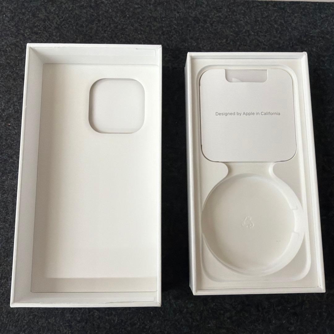 【美品】iPhone 15 Pro 258GB ホワイト