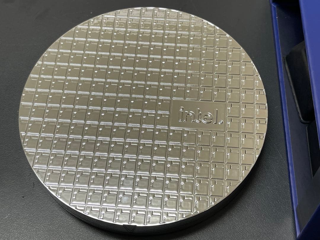 intel Core i9-14900KF 清掃済※14900Kの箱に入ってます