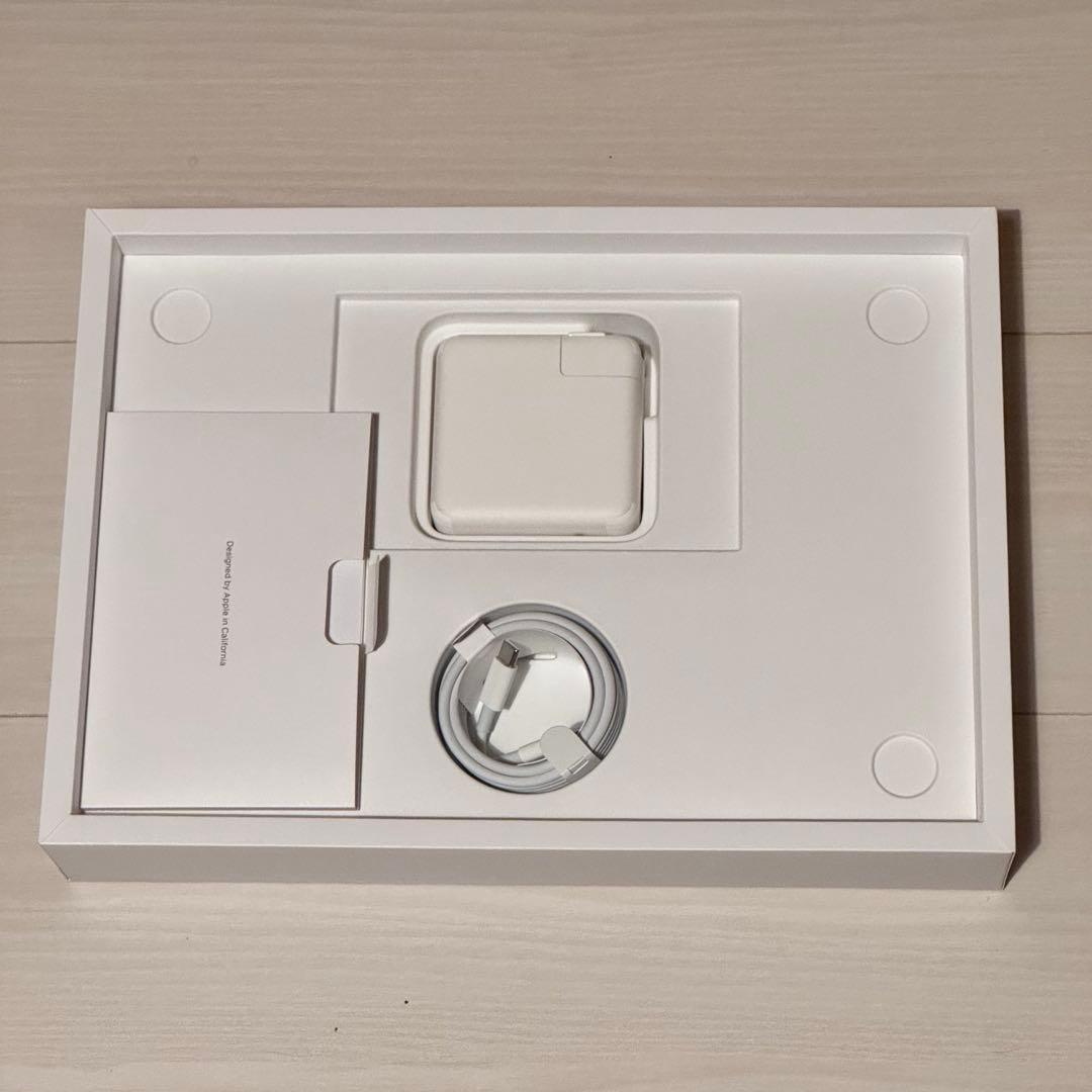 M1 Macbook Pro 16GBメモリ 512GB UK配列