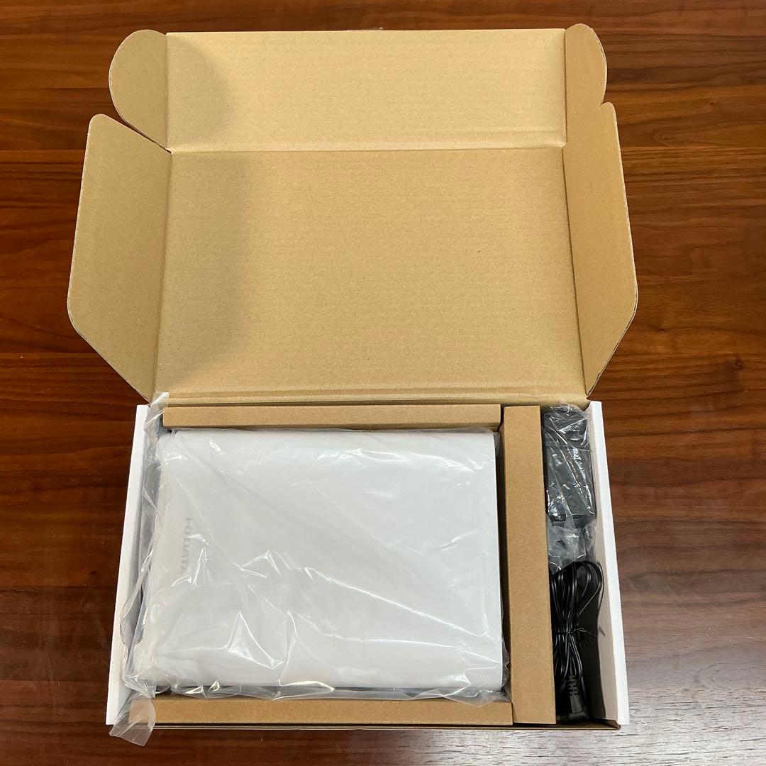 10Gbps対応Wi-Fi 7トライバンドルーター WN-7T94XR