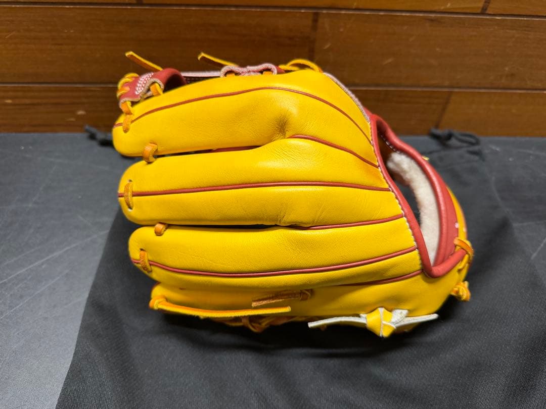 ゼット　プロステイタス軟式　内野手用　今宮モデル　湯もみ型付け済