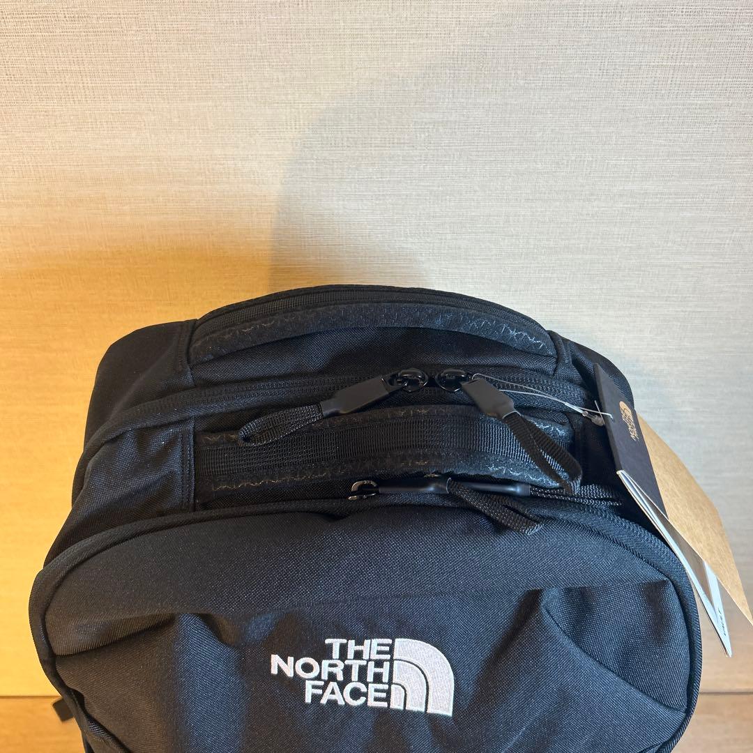 ノースフェイス　VAULT ヴォルト　リュック　バックパック　27L ブラック