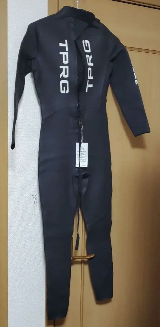 新品　タグ付き　TPRG ウェットスーツ 　トライアスロン　メンズ　Mサイズ