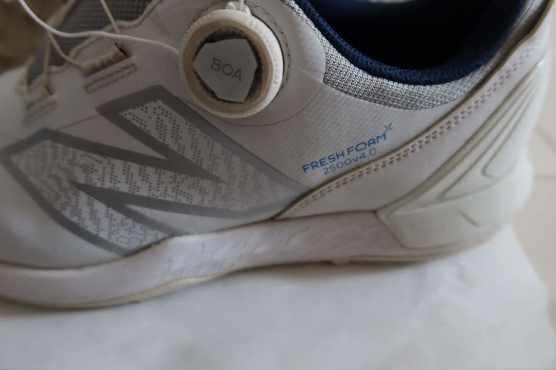 ロ*ロ様 ニューバランス FRESHFOAM 2500v4.0 ゴルフシューズ