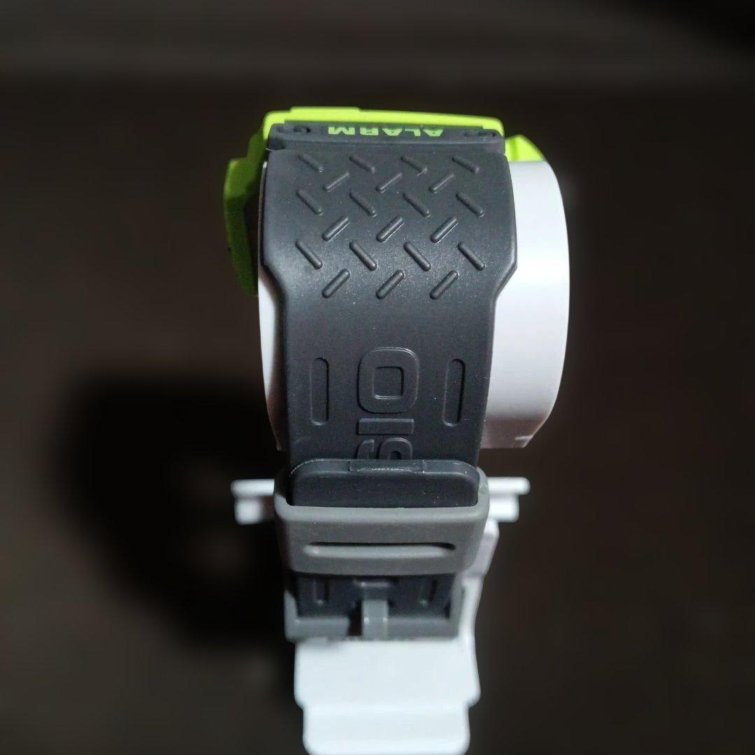 CASIO デジタル腕時計 ライトグリーン